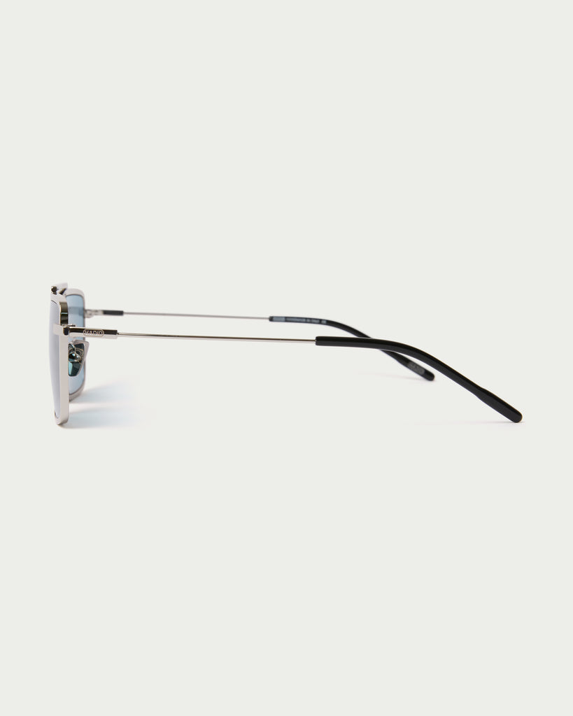 Hadid editorial import | the-major | Hadid_Eyewear-15.jpg
