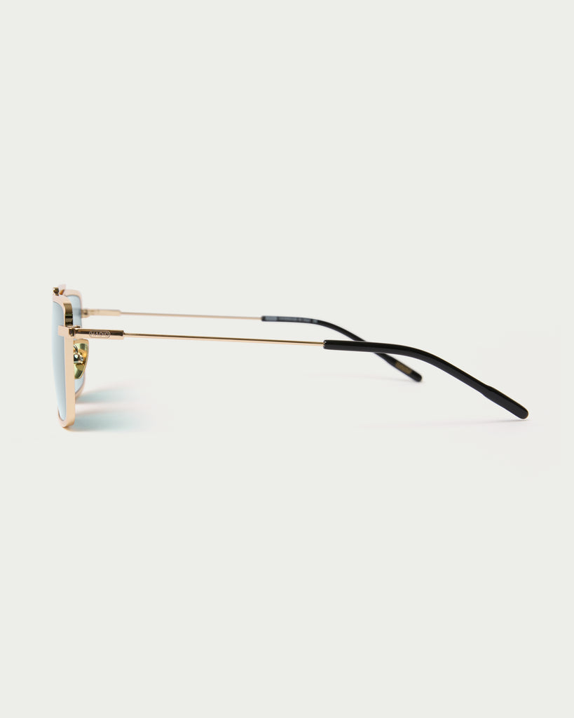 Hadid editorial import | the-major | Hadid_Eyewear-17.jpg