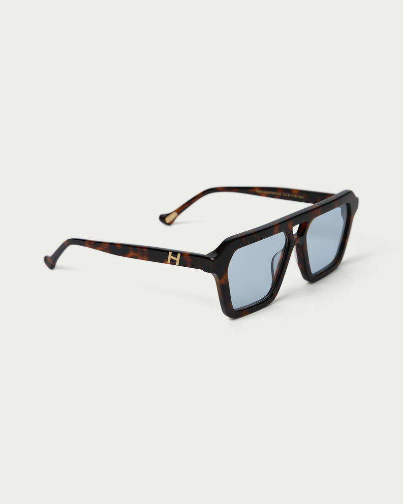 Hadid editorial import | the-manifestor | Hadid_Eyewear-49.jpg